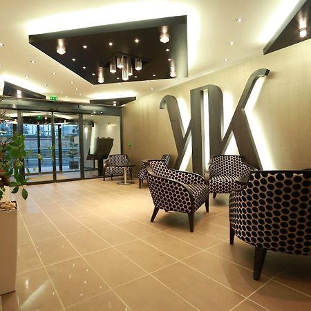 Le Konine - Hotel & Bar & Restaurant Montceau-les-Mines Bagian luar foto